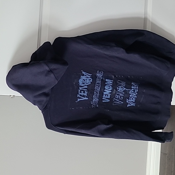 Mens Uniqlo Marvel Venom hoodie size medium - Picture 4 of 6